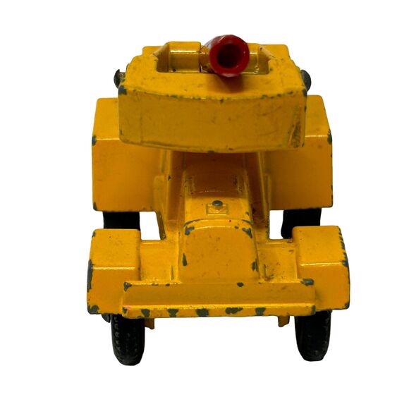 Vintage Matchbox 11 Taylor Jumbo Crane Diecast Toy Car 60s Yellow Truck England - Picture 4 of 10